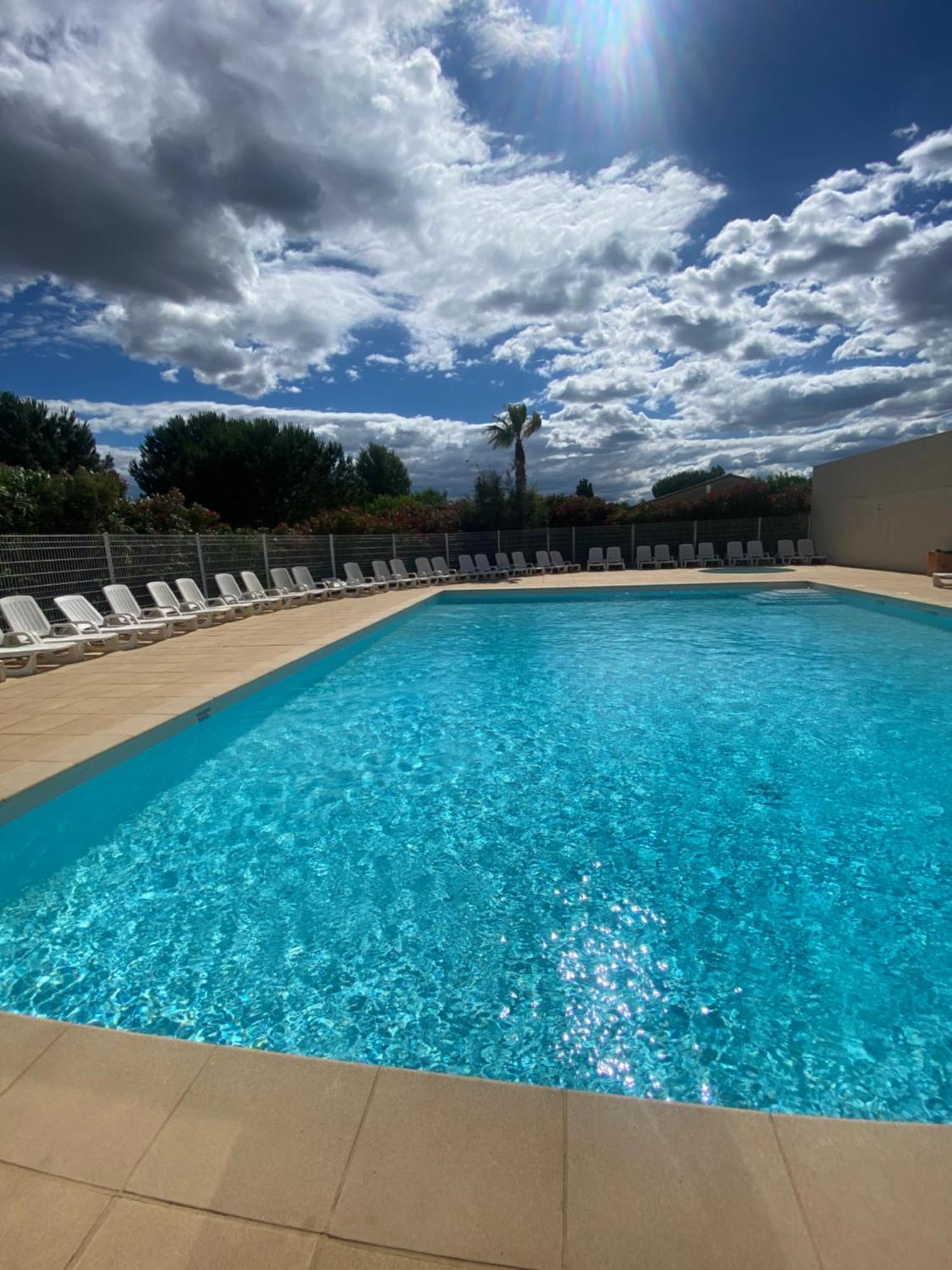 Chez Christelle Et Norbert Villa Gallargues-le-Montueux Dış mekan fotoğraf